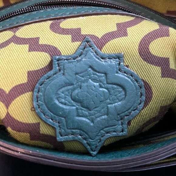 OrYANY Women's Blue and Green Color Block Crossbody Shoulder Bag - Picture 8 of 8